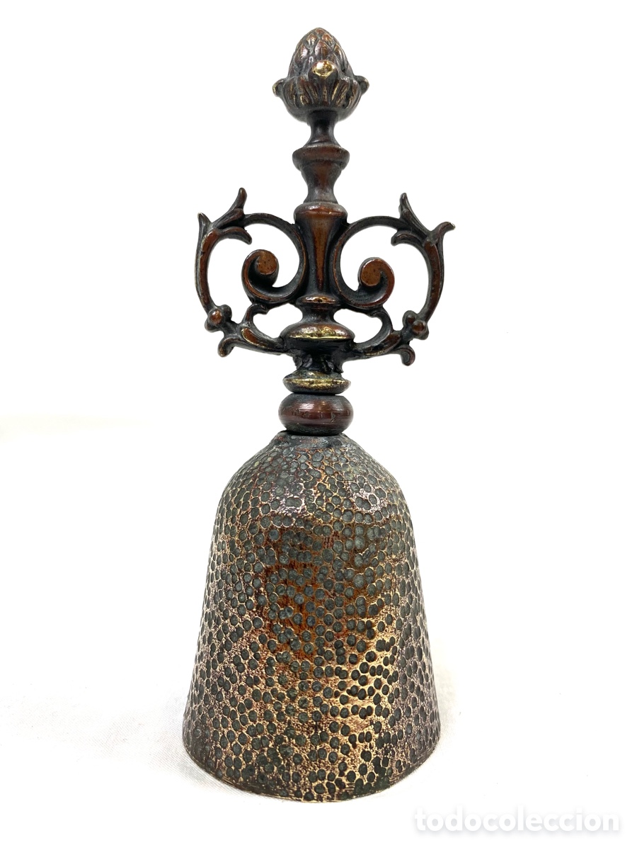 Antig&uuml;edades: CAMPANA DE BRONCE CON PAJARITOS. 13,5 CM - Foto 3