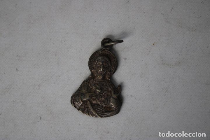 Antig&uuml;edades: sagrado corazon de jesus medalla plata - Foto 4