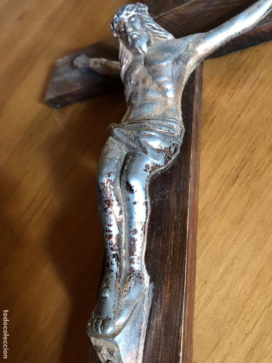 Antig&uuml;edades: CRUCIFIJO ANTIGUO DE MADERA Y PL&Aacute;STICO - Foto 2