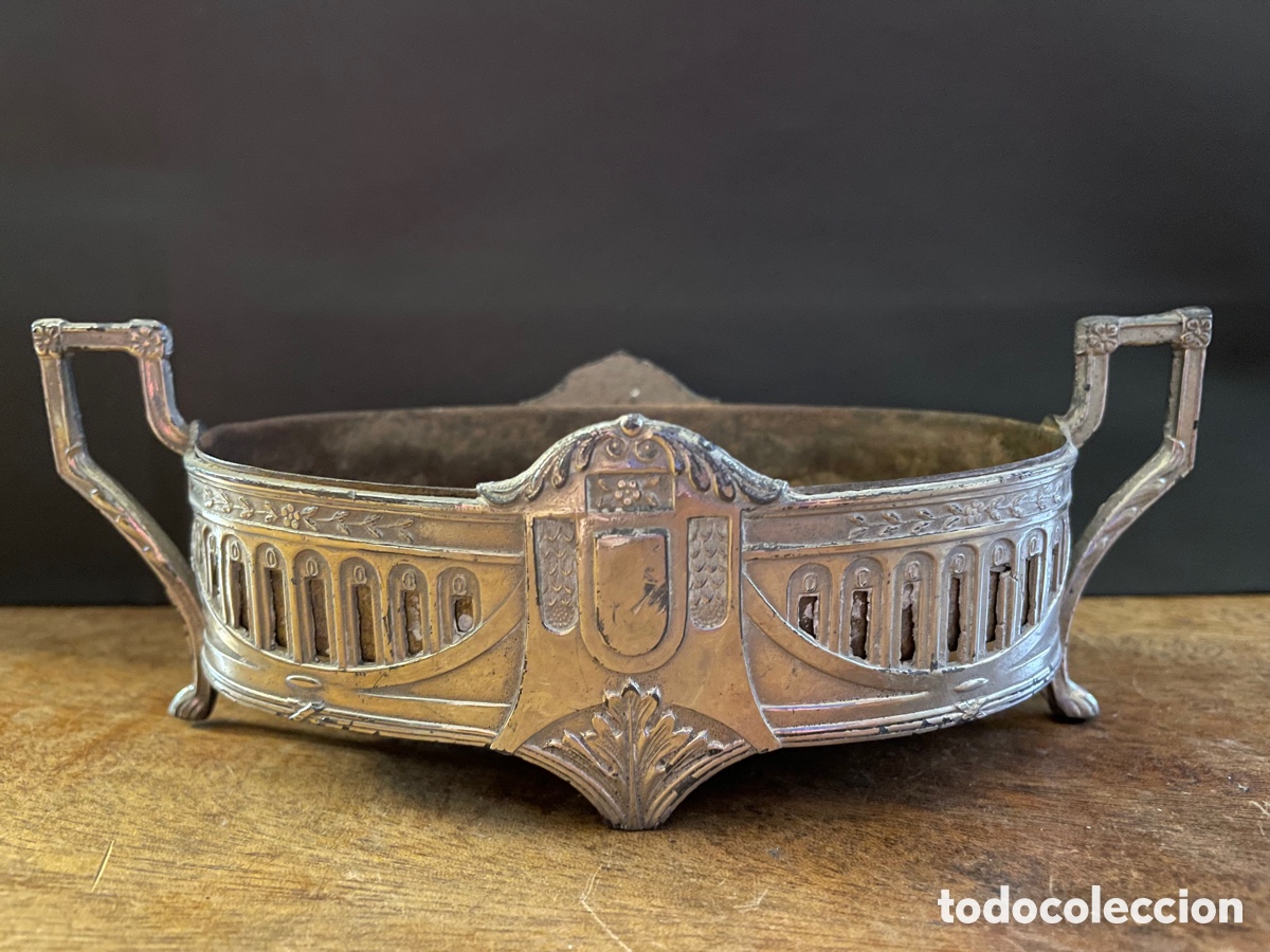 Antig&uuml;edades: Bandeja de esta&ntilde;o - Foto 6