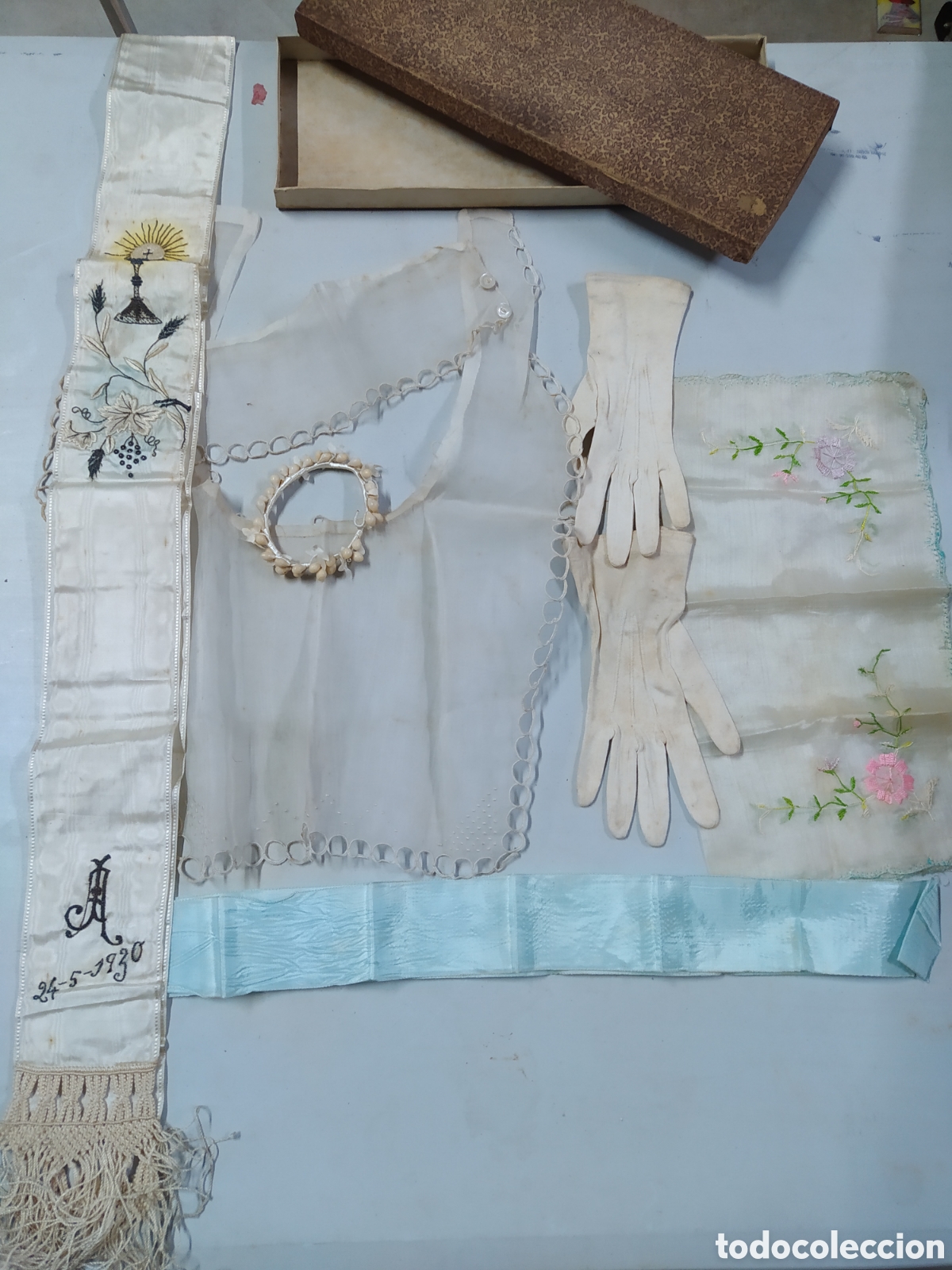 Antig&uuml;edades: 1930 CONJUNTO PRIMERA COMUNION NI&Ntilde;A. - Foto 1