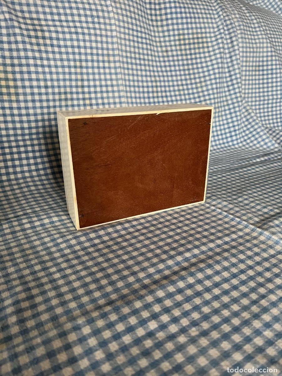 Antig&uuml;edades: Caja de hueso - Foto 5
