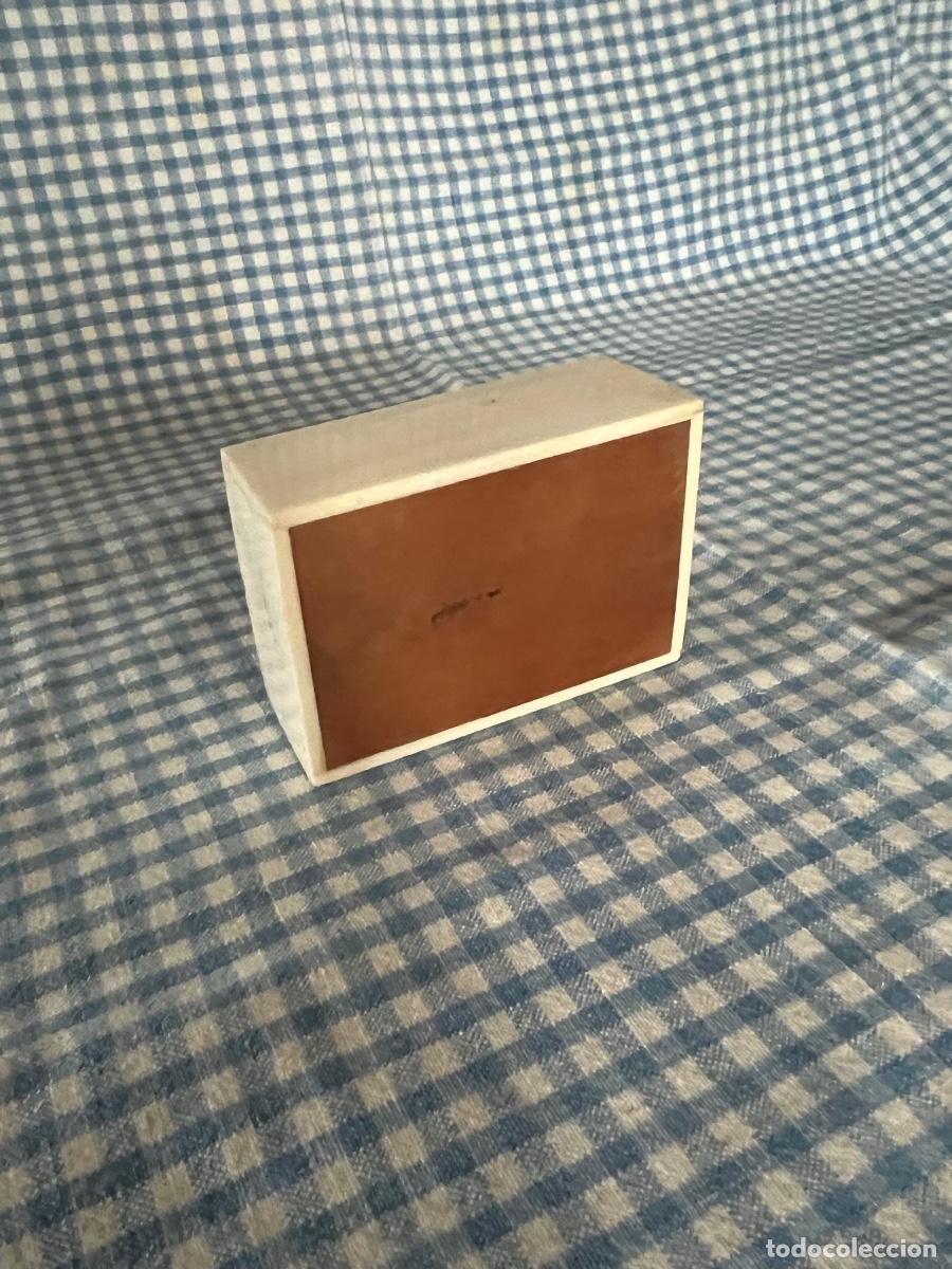 Antig&uuml;edades: Caja de hueso - Foto 5