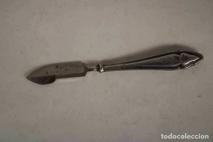 Antig&uuml;edades: antigua herramienta de manicura en plata 800 - Foto 1