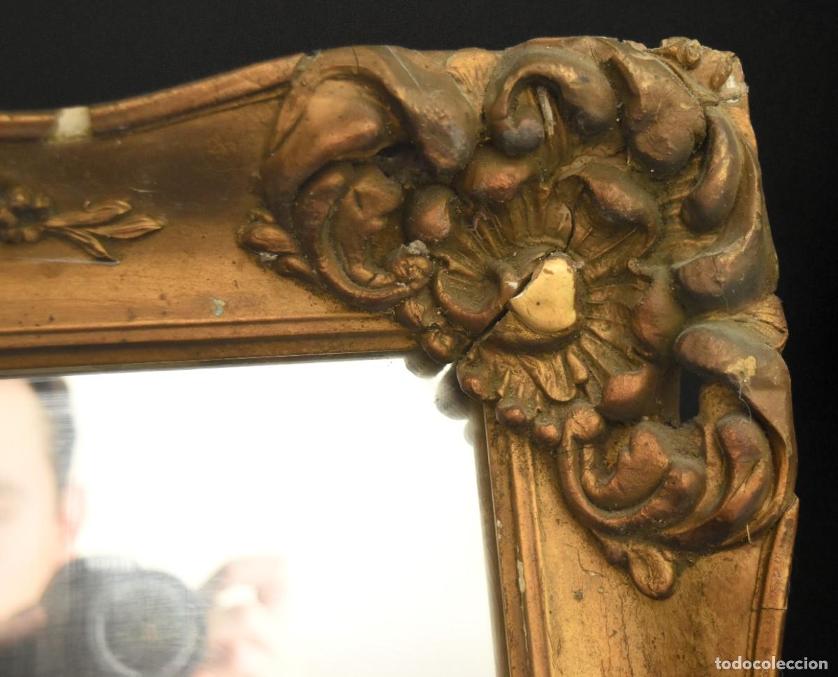 Antig&uuml;edades: Espejo con marco dorado en estuco - Foto 13