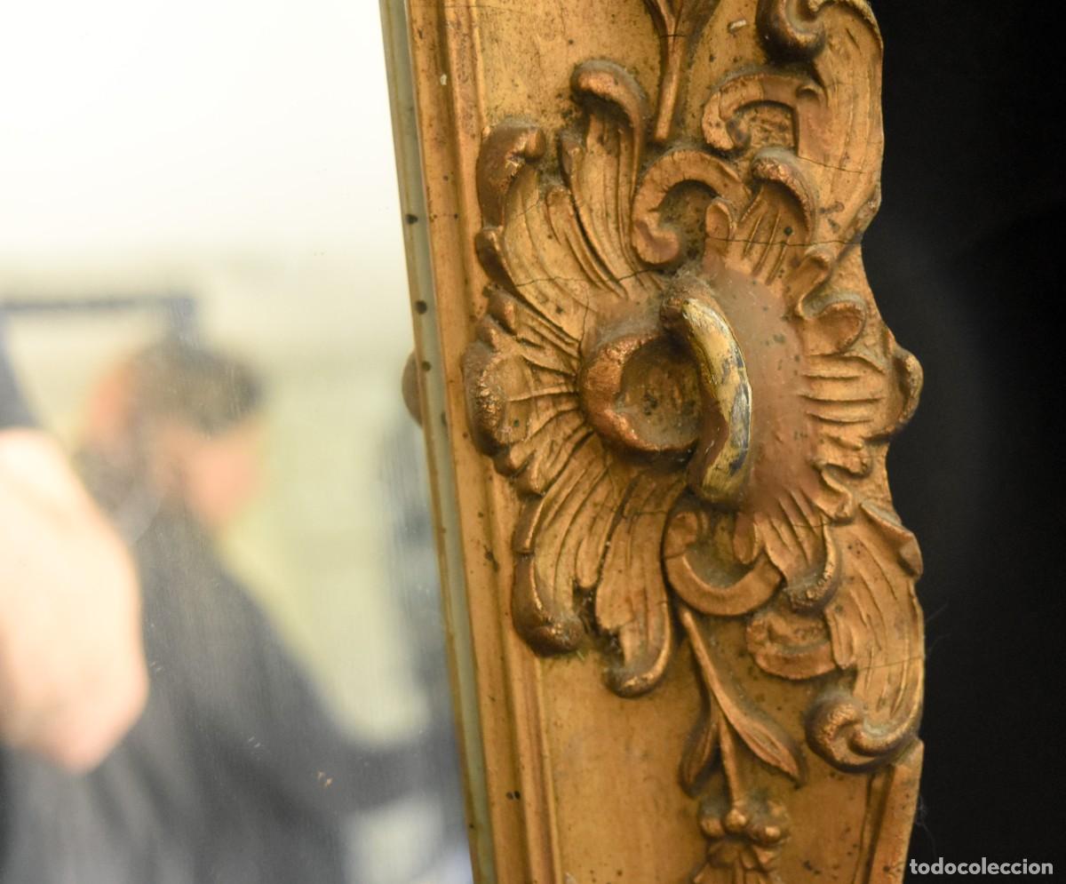 Antig&uuml;edades: Espejo con marco dorado en estuco - Foto 14