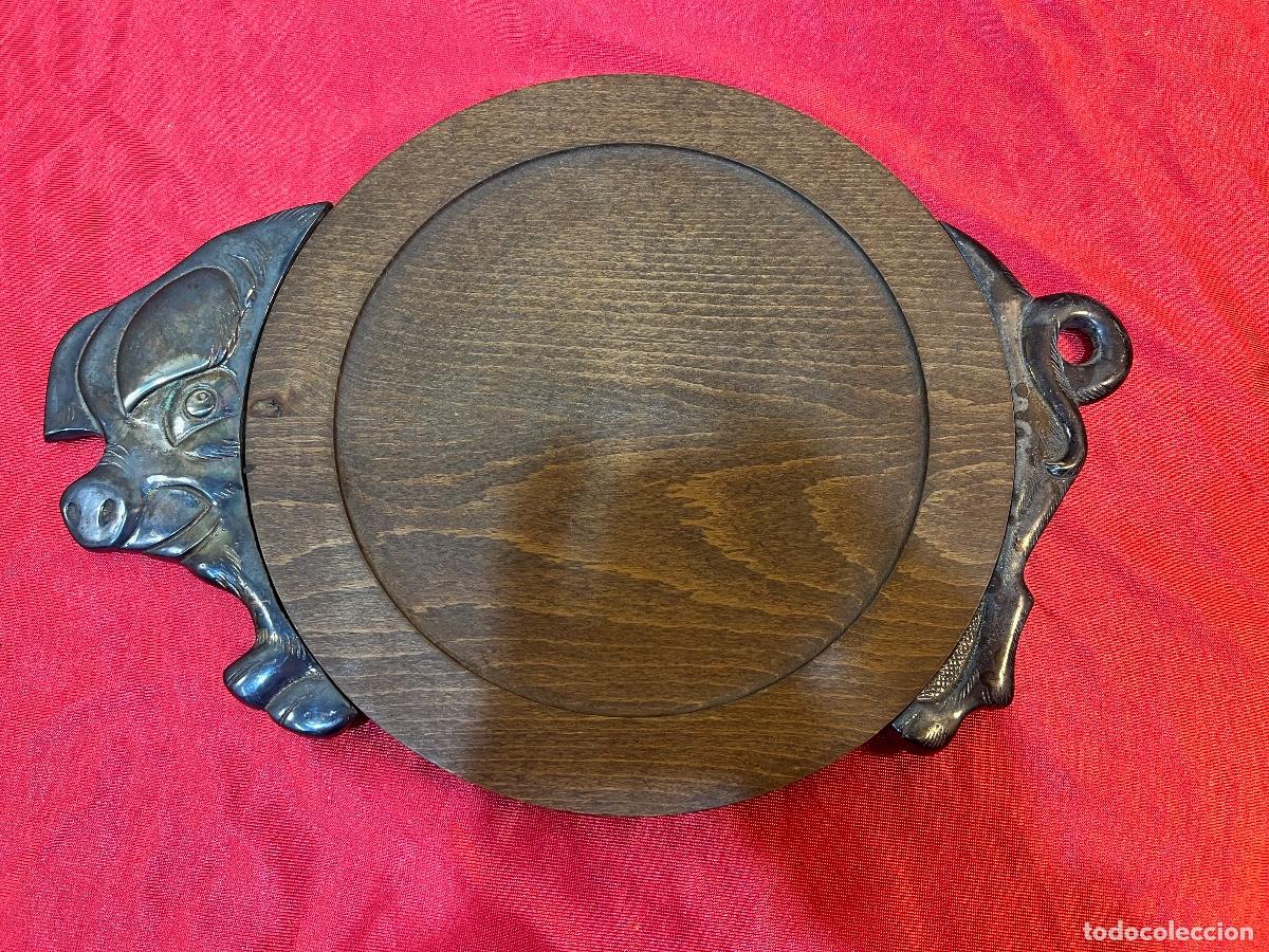Antig&uuml;edades: BANDEJA MADERA Y METAL - Foto 1