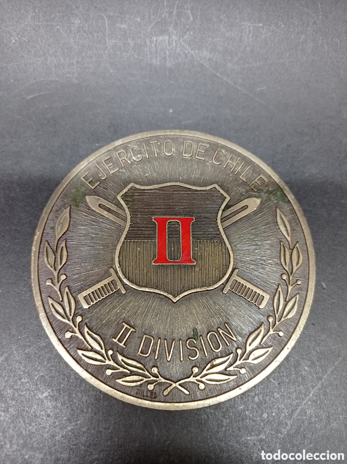 Antig&uuml;edades: Medalla Ej&eacute;rcito de Chile II divisi&oacute;n - Foto 2