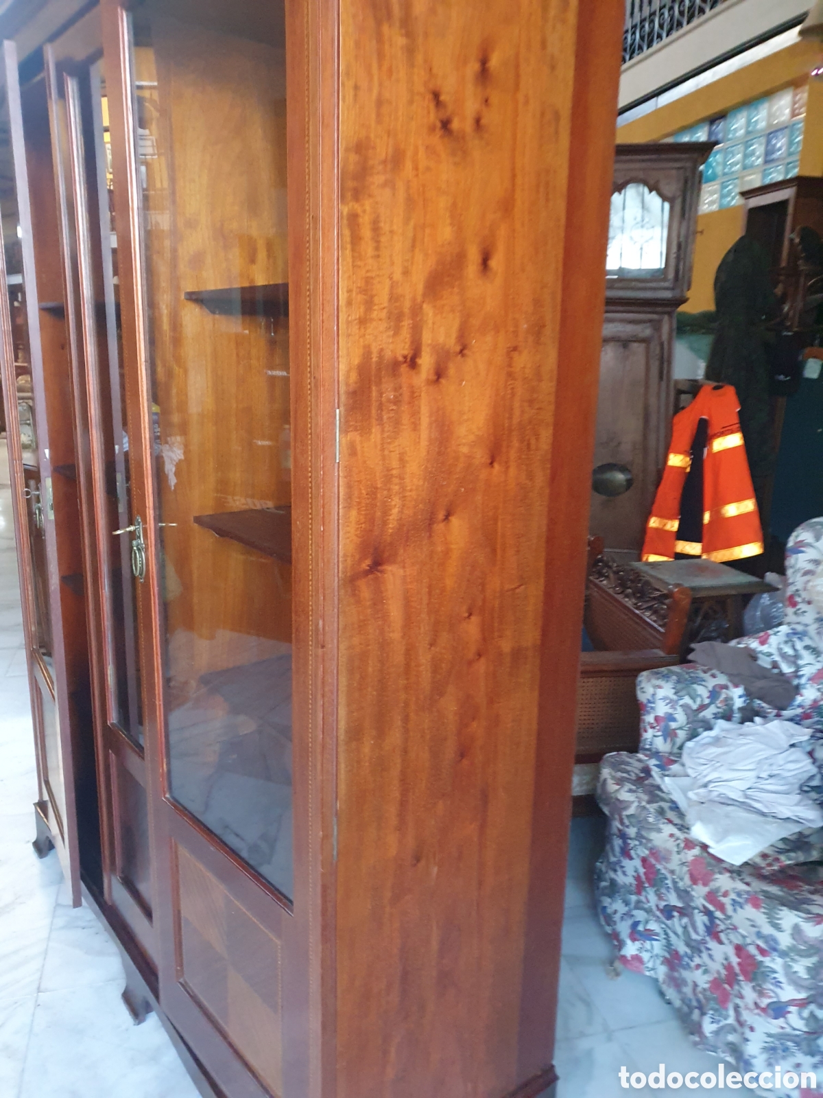 Antig&uuml;edades: Vitrina biblioteca - Foto 3