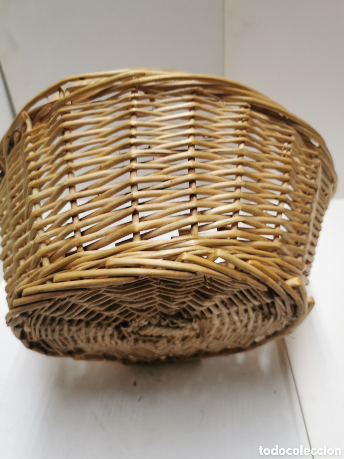 Antig&uuml;edades: Cesta - Foto 3