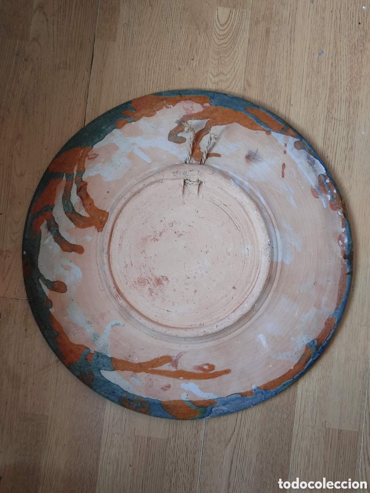 Antig&uuml;edades: Plato de ceramica. - Foto 2