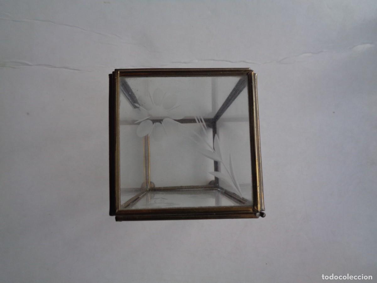 Antig&uuml;edades: CAJA DE CRISTAL - Foto 3