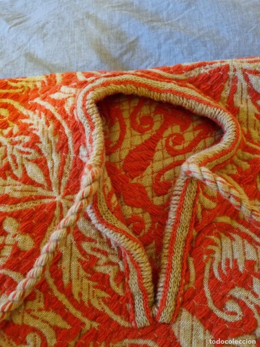 Antig&uuml;edades: Antiguo poncho de lana . - Foto 5