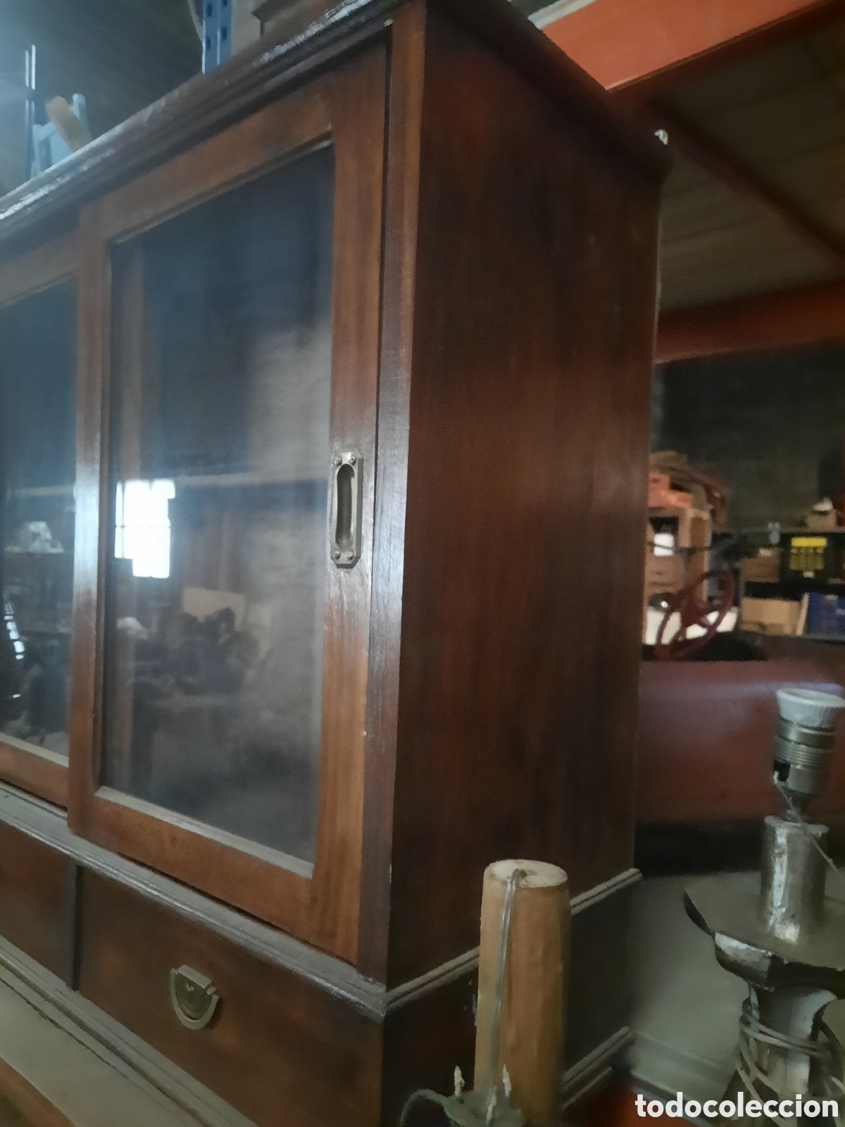 Antig&uuml;edades: Vitrina madera - Foto 3