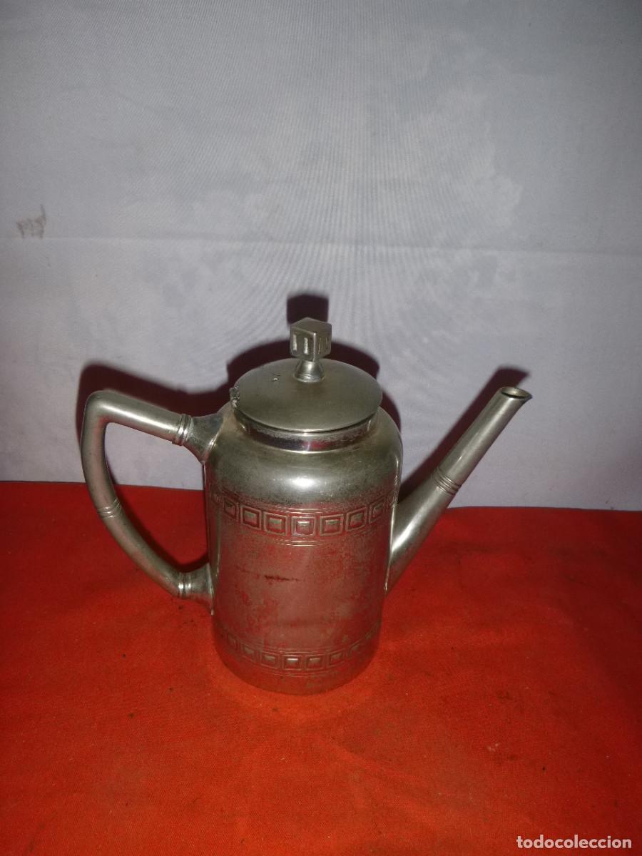 Antig&uuml;edades: TETERA CAFETERA METAL PLATEADO - Foto 1