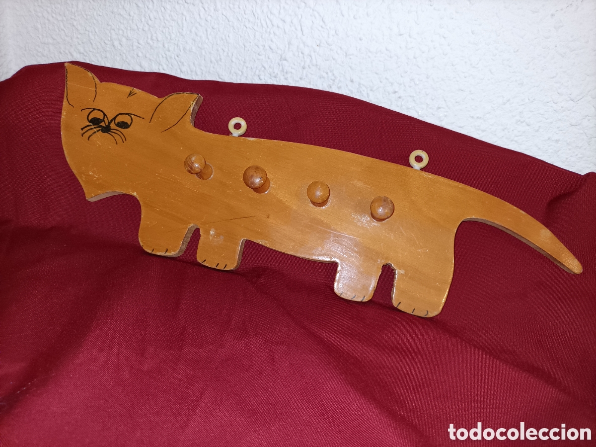 Antiques: Perchero infantil. Gato. 40 x 12 cms