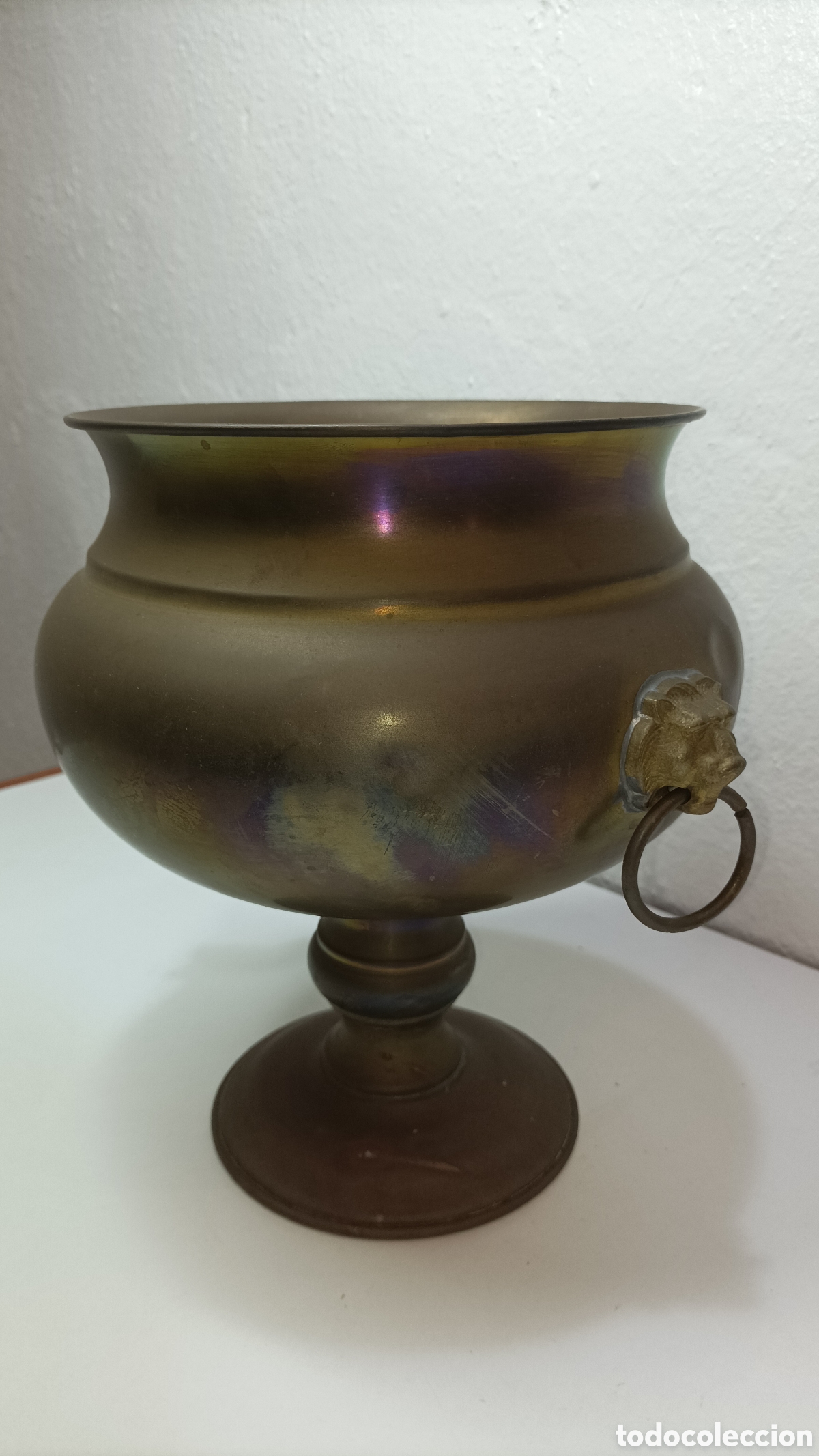 Antig&uuml;edades: Macetero o Florero de bronce antiguo - Foto 2