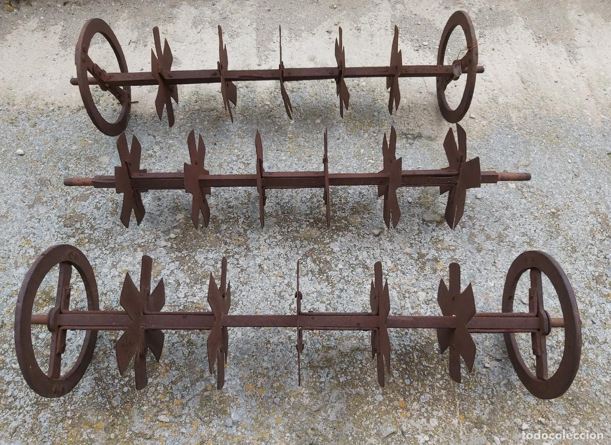 Antig&uuml;edades: 3 hierros de trillo - Foto 3
