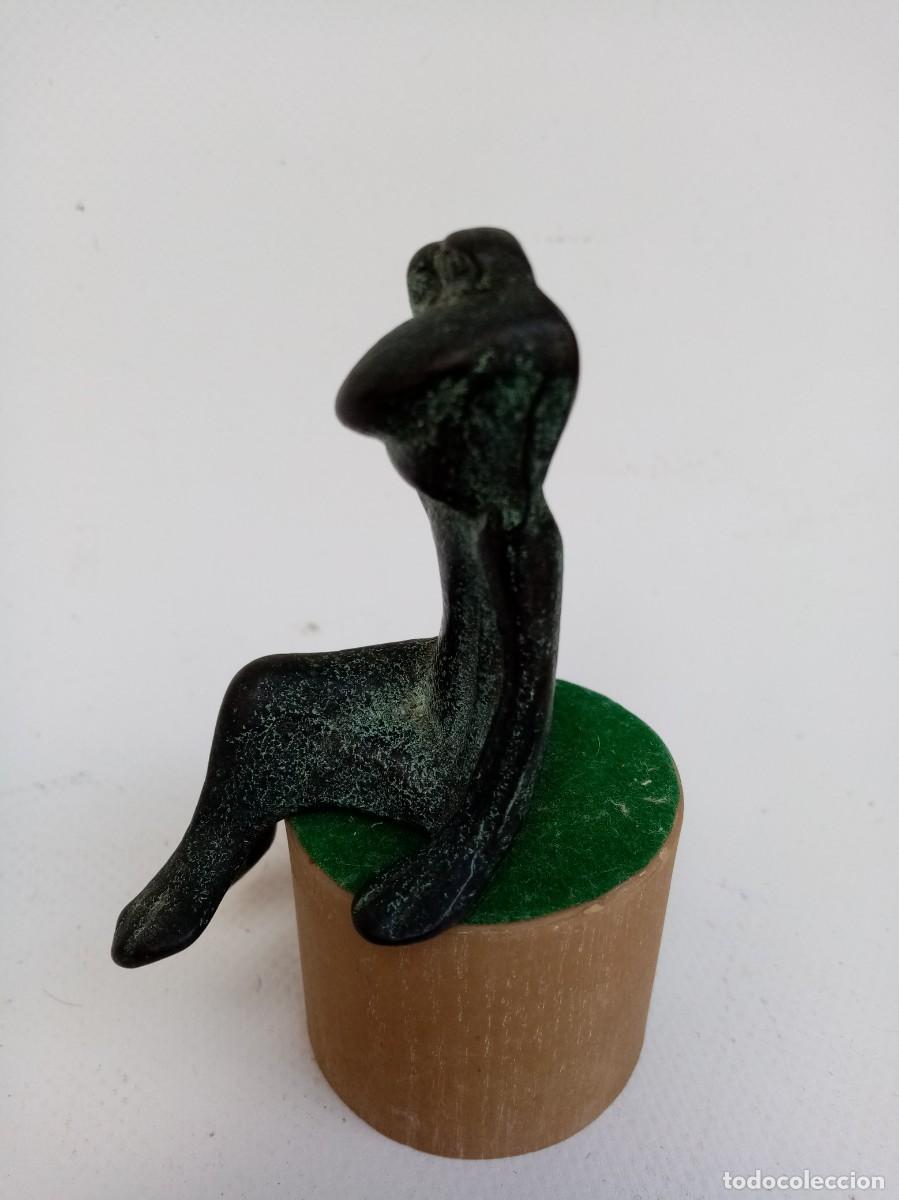 Antig&uuml;edades: rana de bronce- - Foto 2