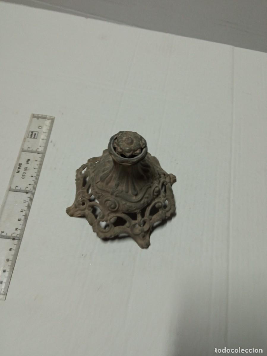 Antig&uuml;edades: Soporte &iquest;candelabro? - Foto 1