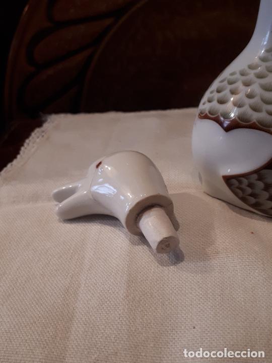 Antig&uuml;edades: Botella de porcelana de limoges. - Foto 7