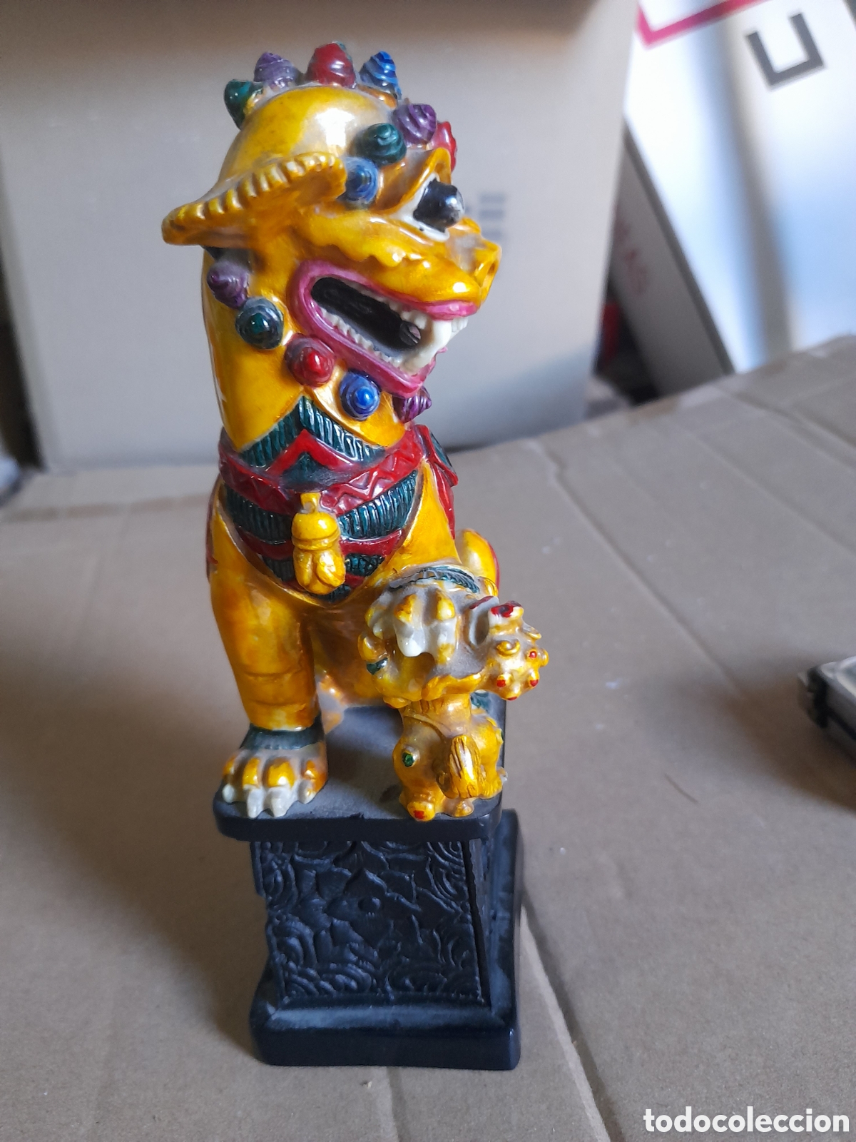 Antig&uuml;edades: Perro Foo en resina, 18 cm de altura - Foto 2