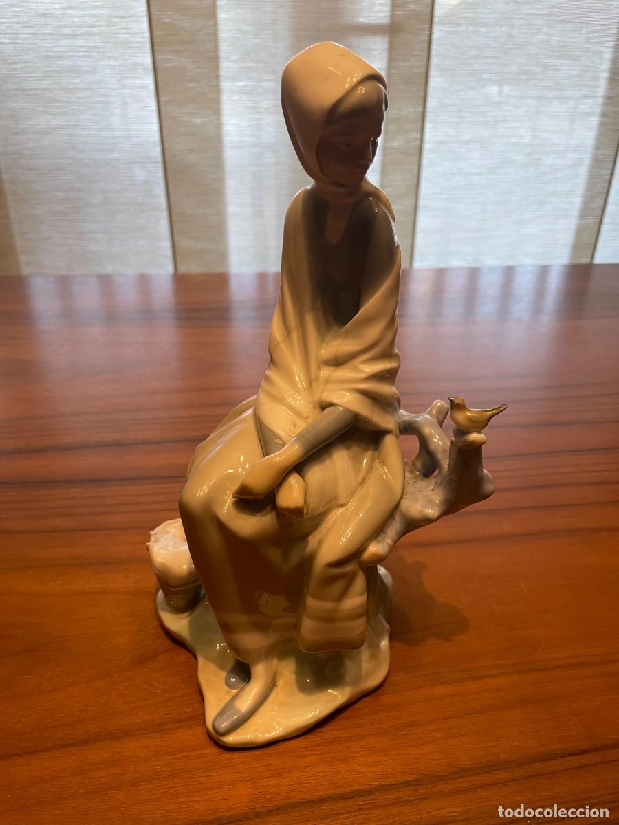Antig&uuml;edades: Porcelana de Lladr&oacute; - Foto 2