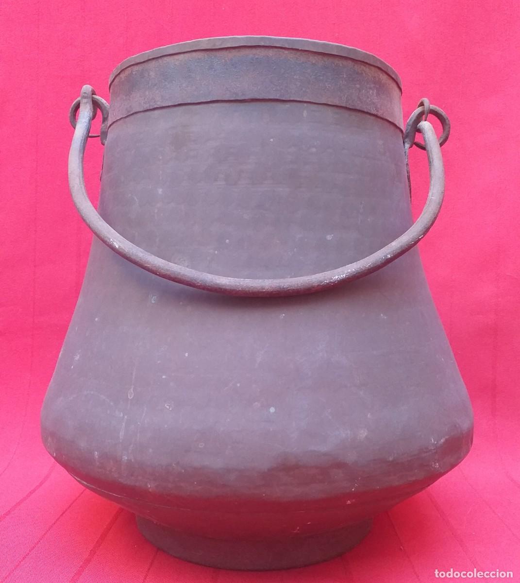 Antig&uuml;edades: OLLA DE COBRE ASA DE HIERRO - Foto 1