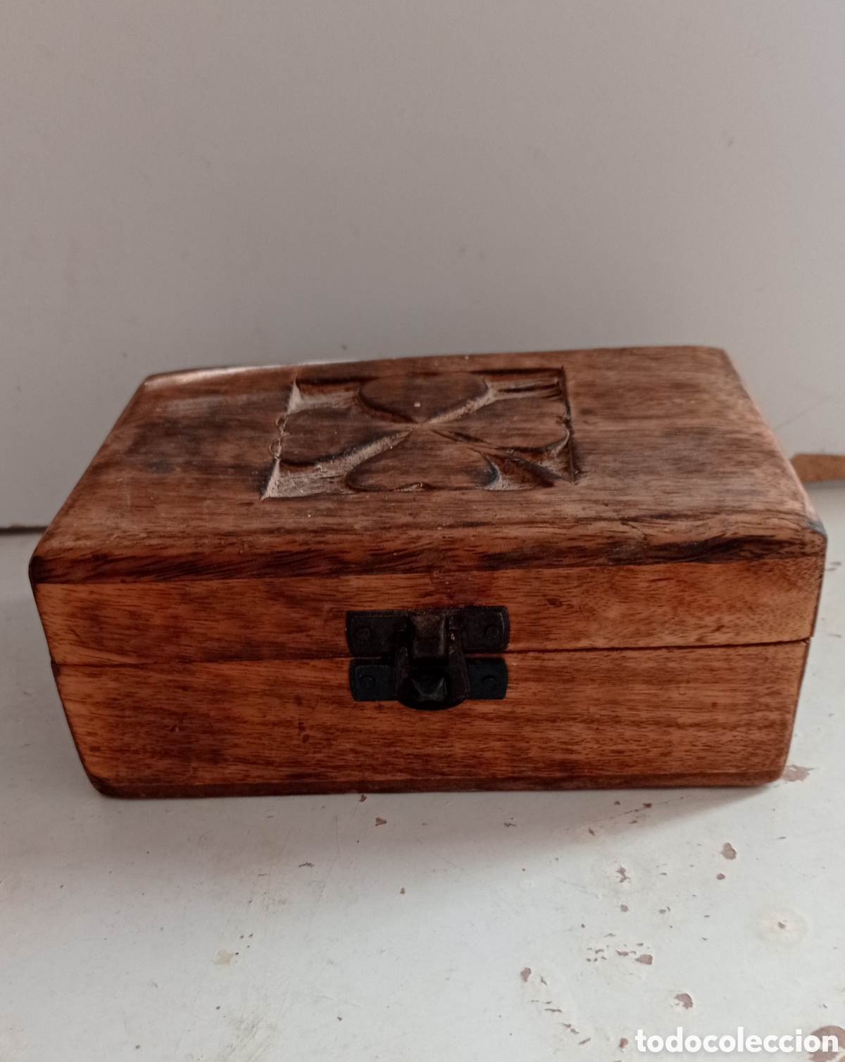 Antig&uuml;edades: Caja de madera - Foto 1