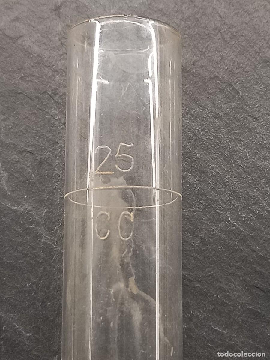 Antig&uuml;edades: matraz o tubo de 25 cc - Foto 2