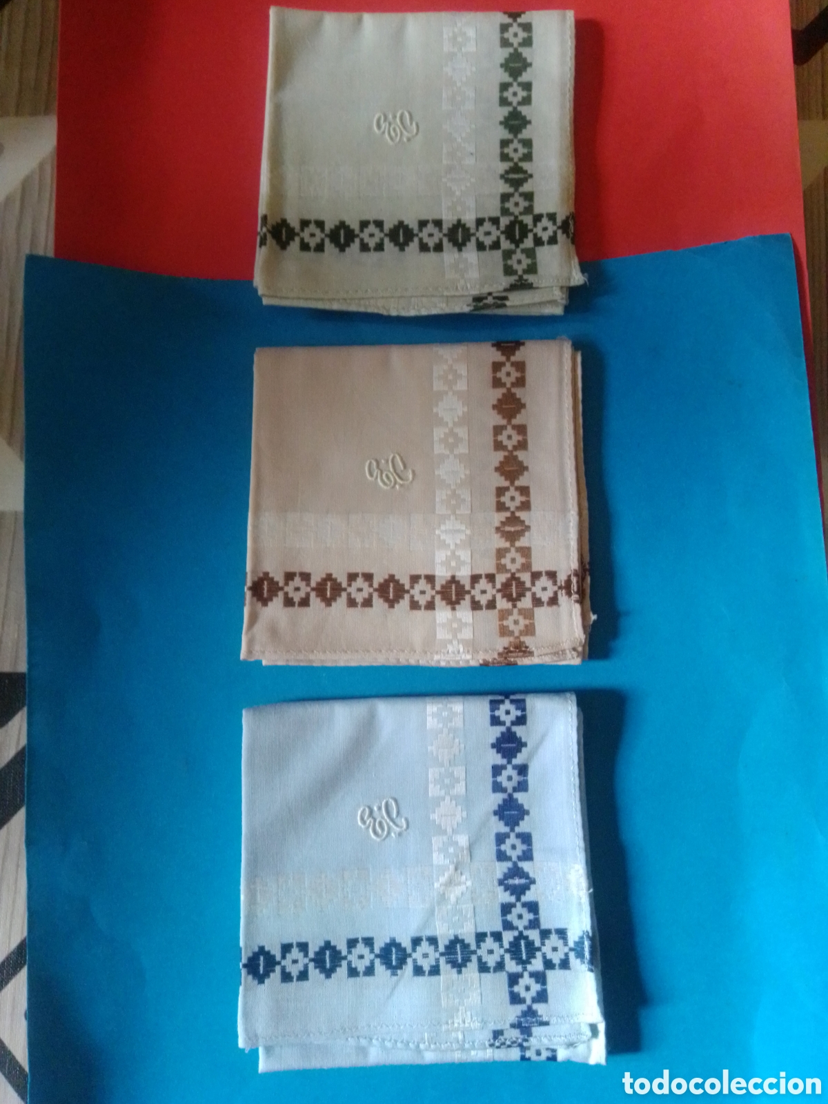 Antig&uuml;edades: 6 PA&Ntilde;UELOS CABALLERO x 9&euro; - Foto 2