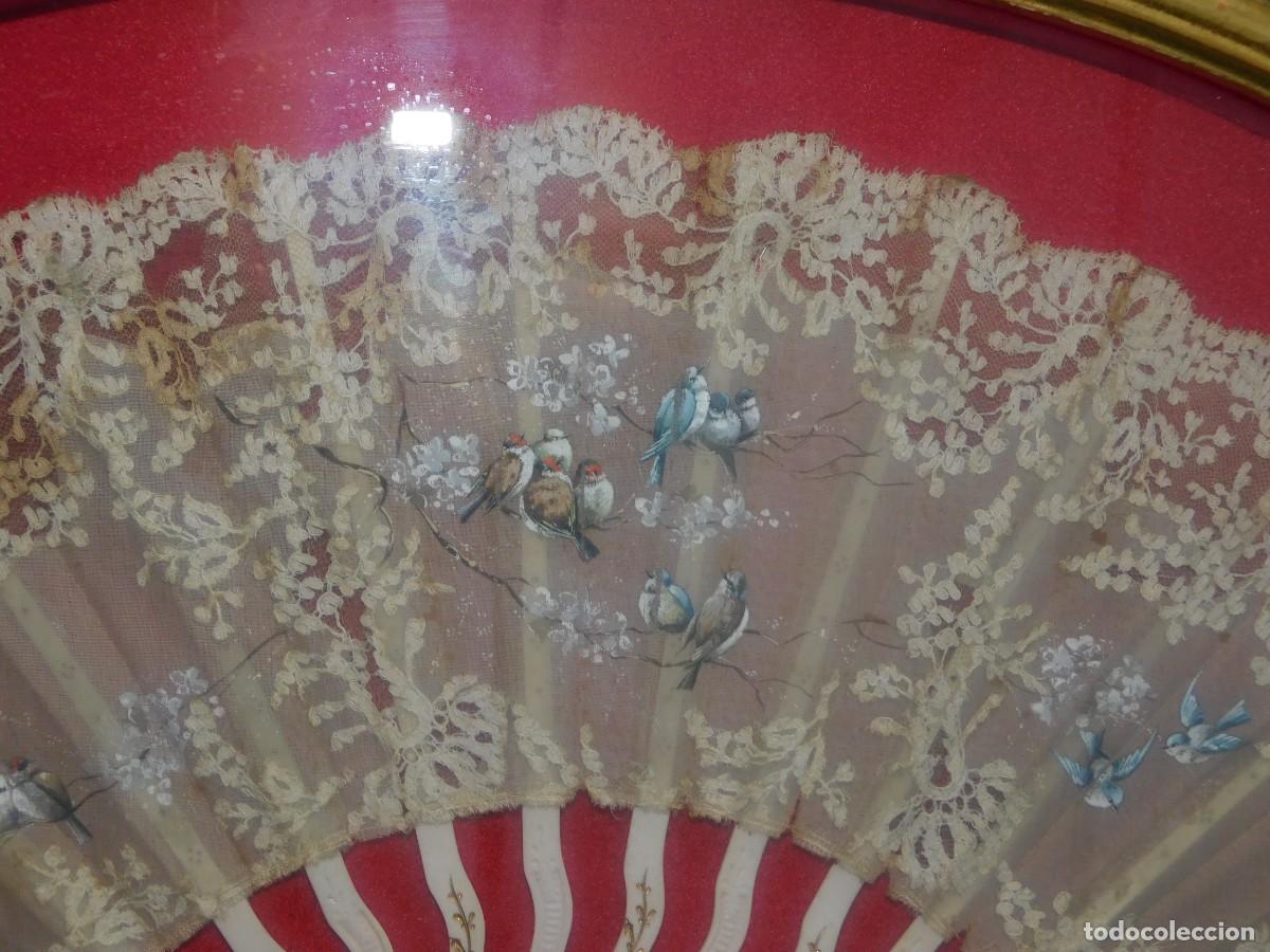 Antig&uuml;edades: ABANICO PINTADO ENMARCADO - Foto 11