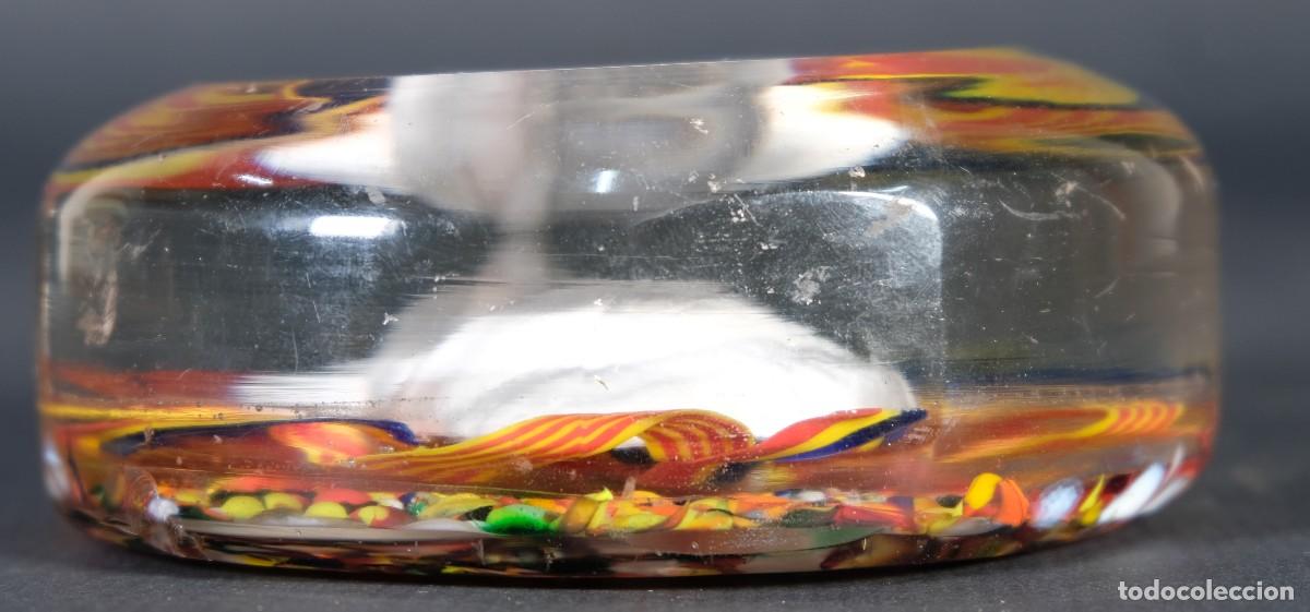Antig&uuml;edades: Pisapapeles en cristal de Murano con busto del rey Balduino joven - Foto 4