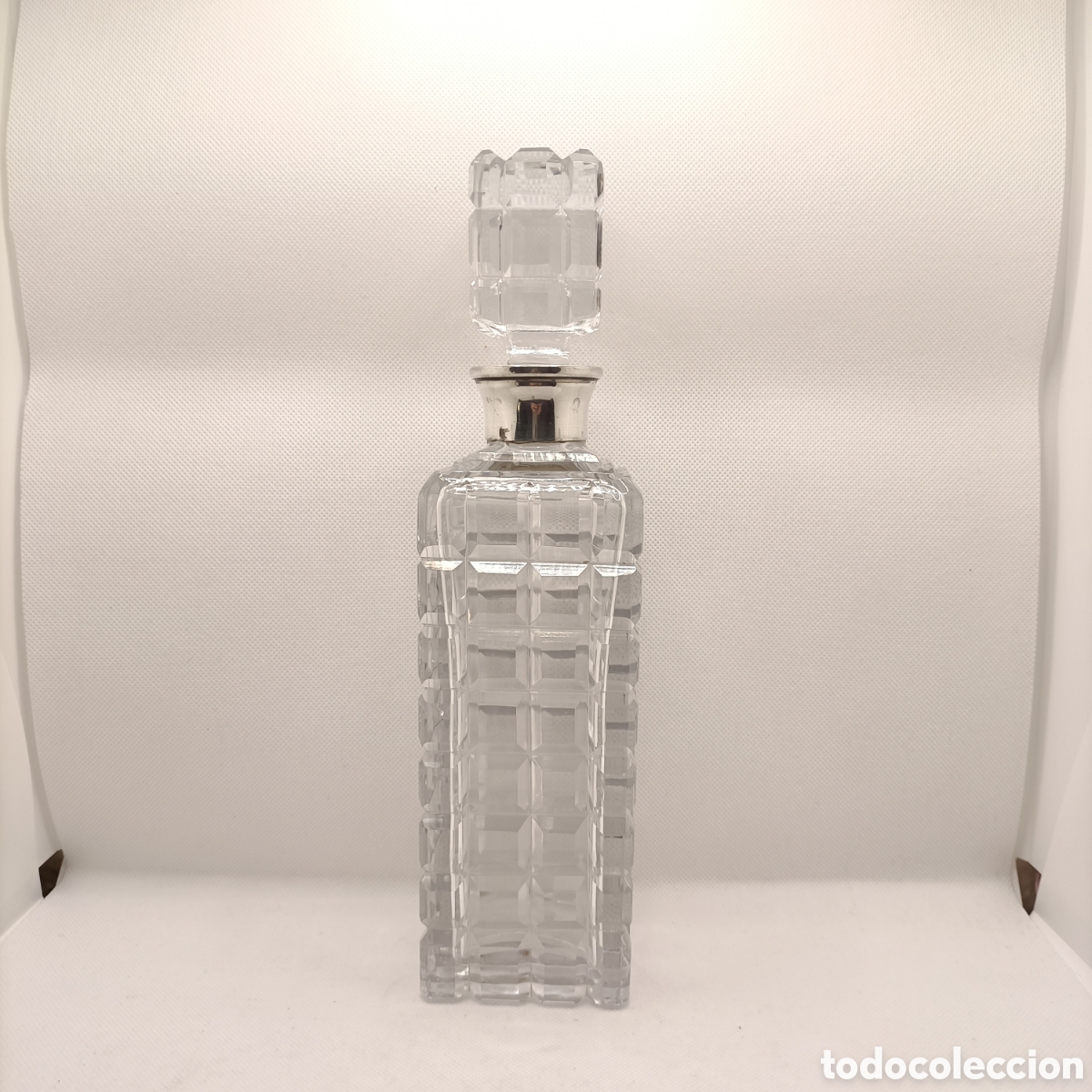 Antiquit&eacute;s: Botella Cristal Tallado con Cuello de Plata ,a&ntilde;os 30