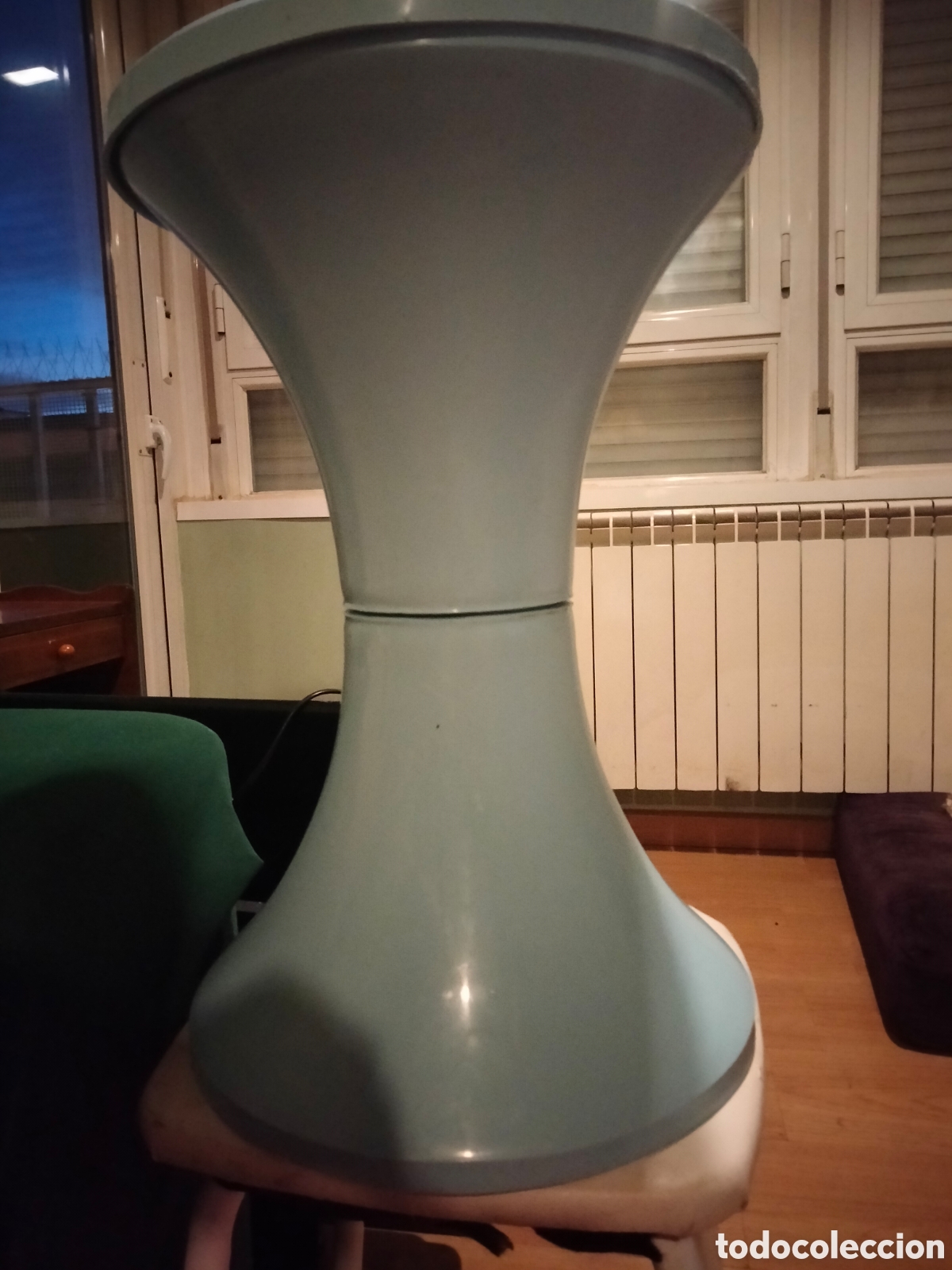 Antiques: Antiguo taburete tipo di&aacute;bolo. Retro vintage