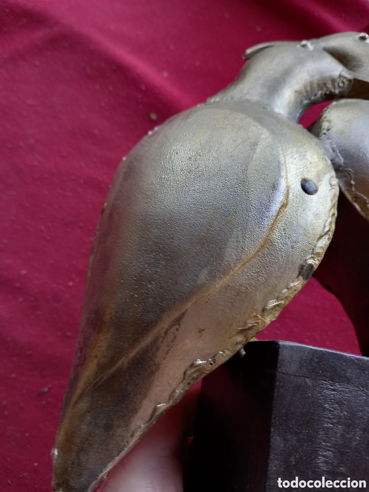 Antig&uuml;edades: PAREJA DE PALOMAS METAL Y MADERA - Foto 4