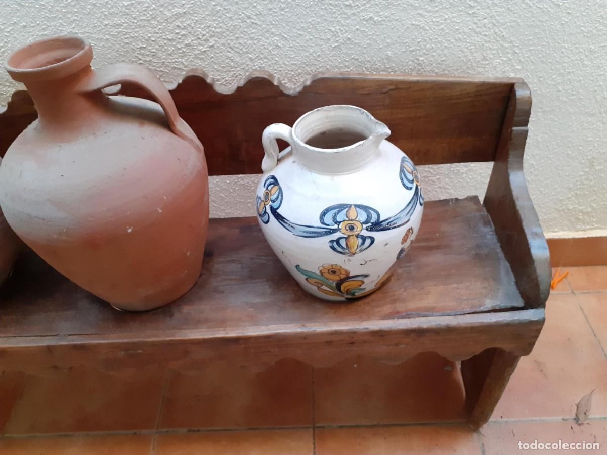 Antig&uuml;edades: Cantarero rustico con 3 cantaros antiguos - Foto 4