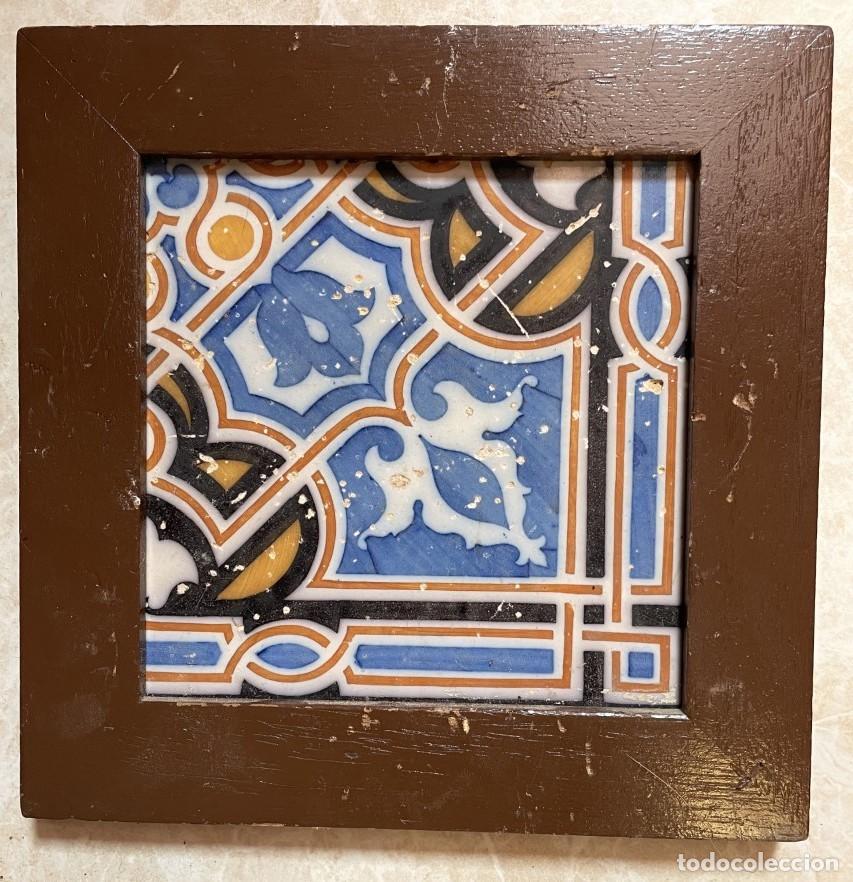 Antig&uuml;edades: Azulejo antiguo - Foto 1