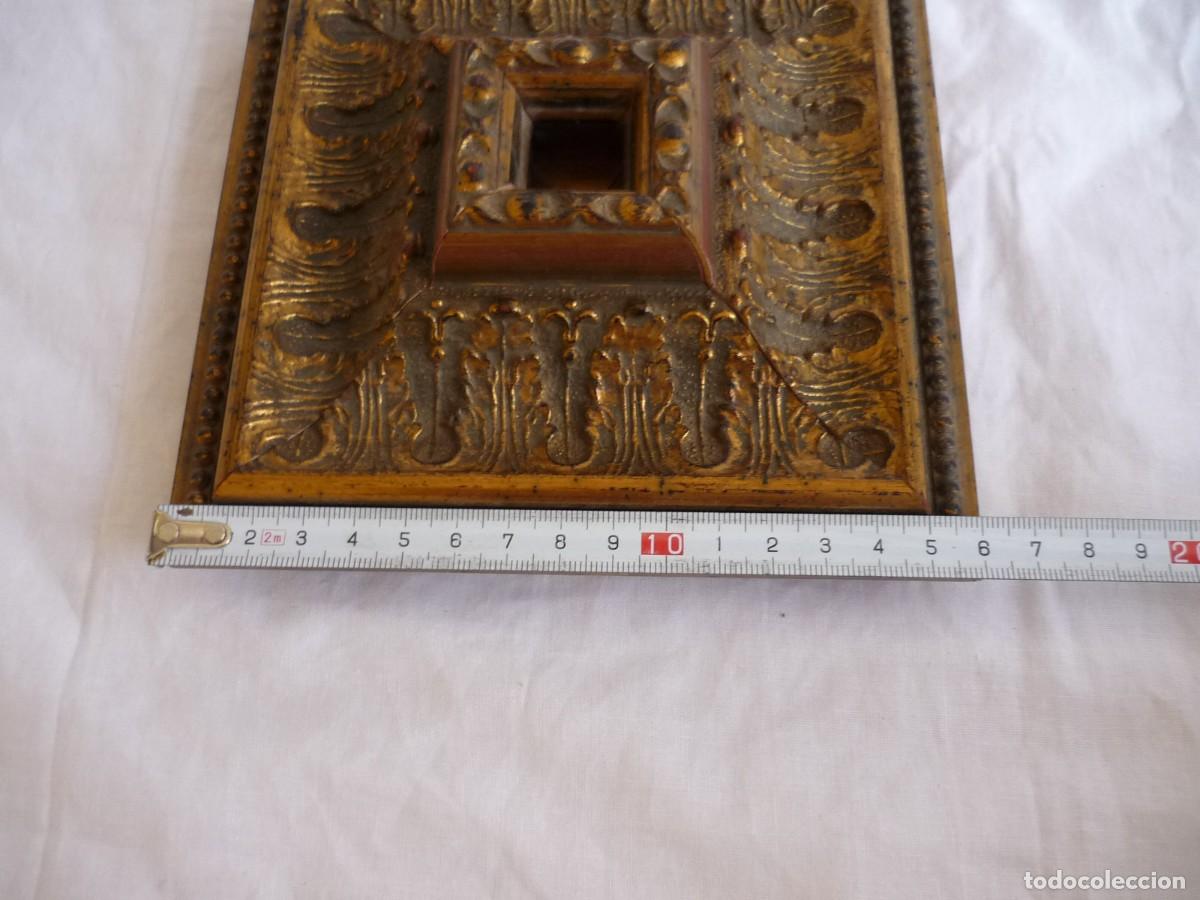 Antig&uuml;edades: Moldura de madera dorada - Foto 10