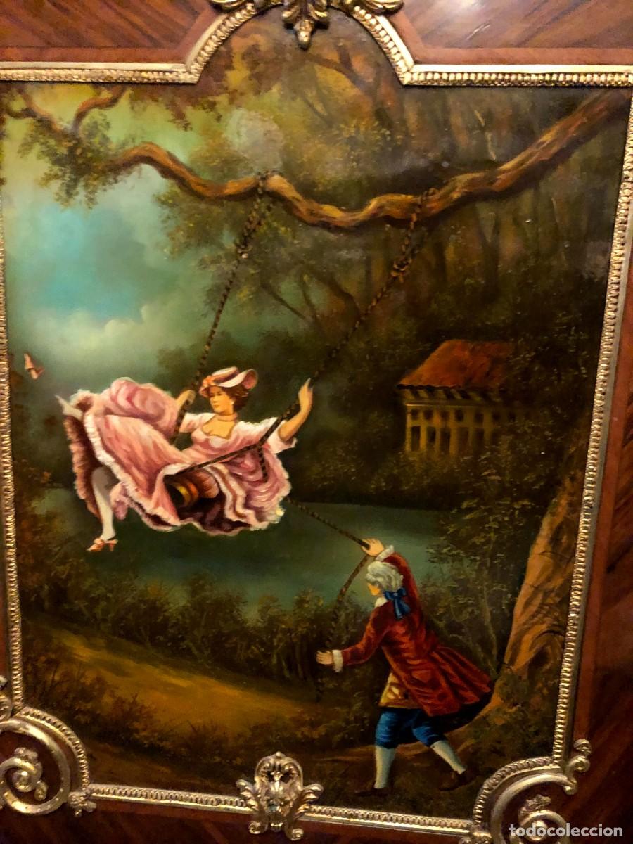Antig&uuml;edades: C&oacute;moda en bronce marqueter&iacute;a y m&aacute;rmol con pintura - Foto 7