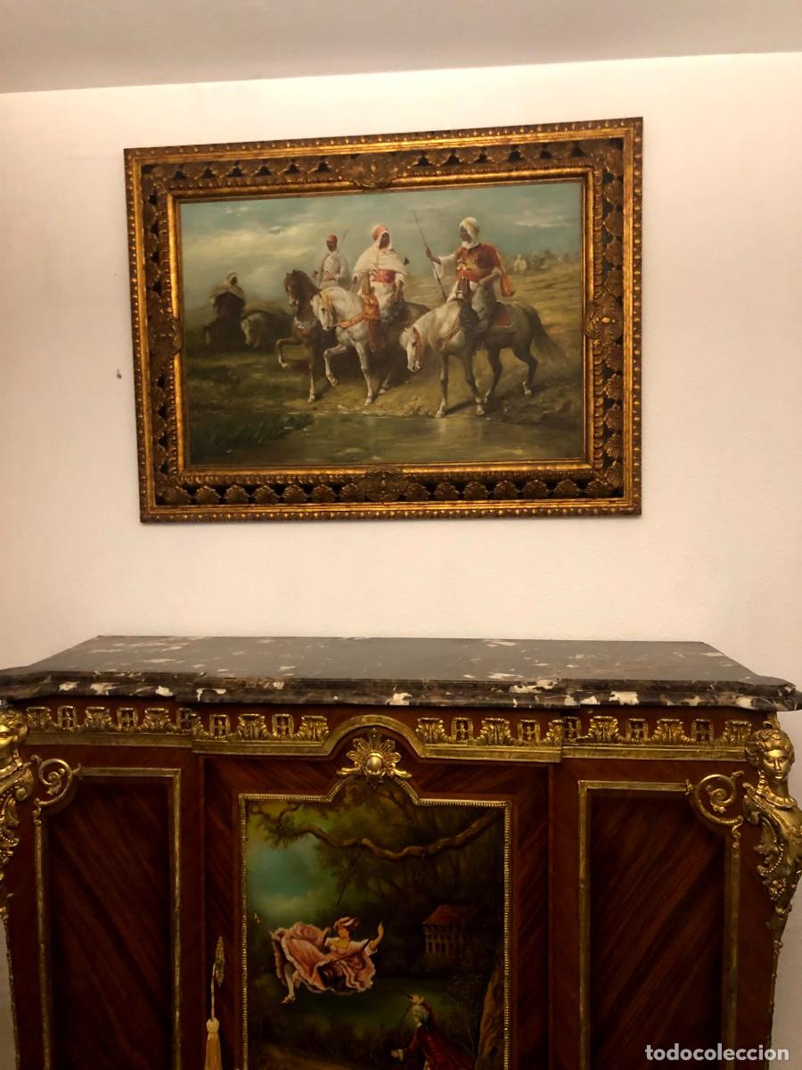 Antig&uuml;edades: C&oacute;moda en bronce marqueter&iacute;a y m&aacute;rmol con pintura - Foto 25