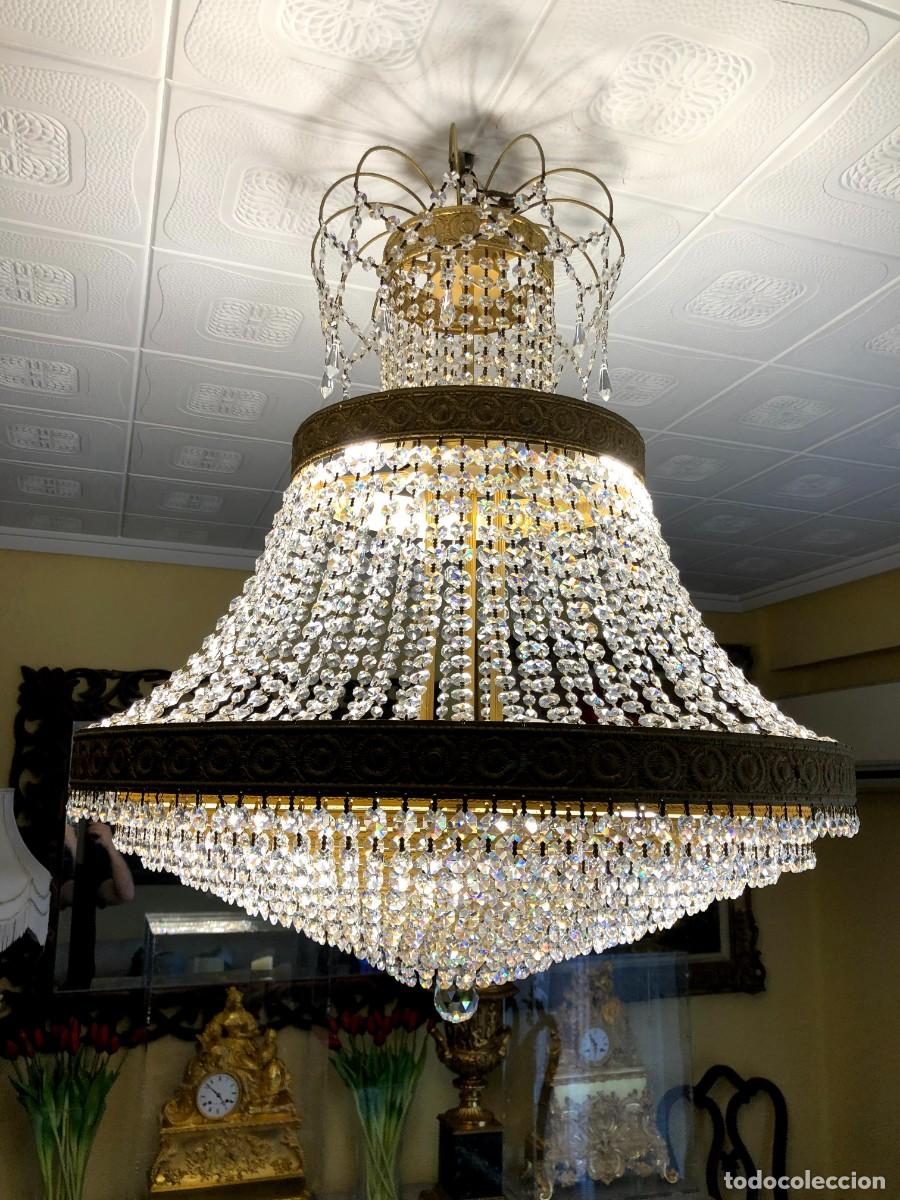 Antig&uuml;edades: Espectacular l&aacute;mpara de bronce dorado y cristal - Foto 6