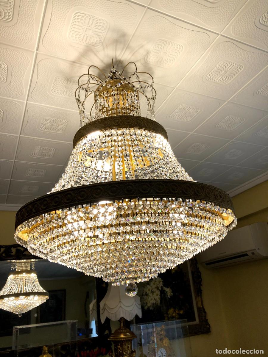 Antig&uuml;edades: Espectacular l&aacute;mpara de bronce dorado y cristal - Foto 8