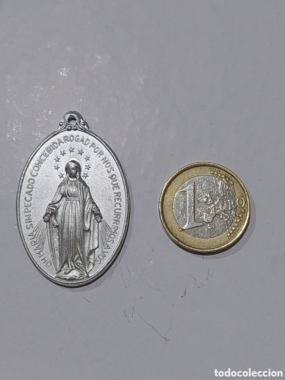Antig&uuml;edades: Medalla Virgen Mar&iacute;a . Aluminio - Foto 2