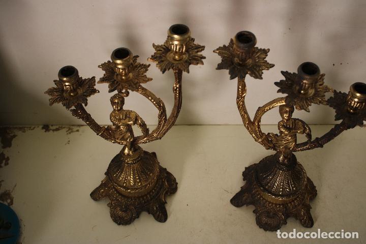 Antig&uuml;edades: candelabros de bronce con angeles - Foto 4