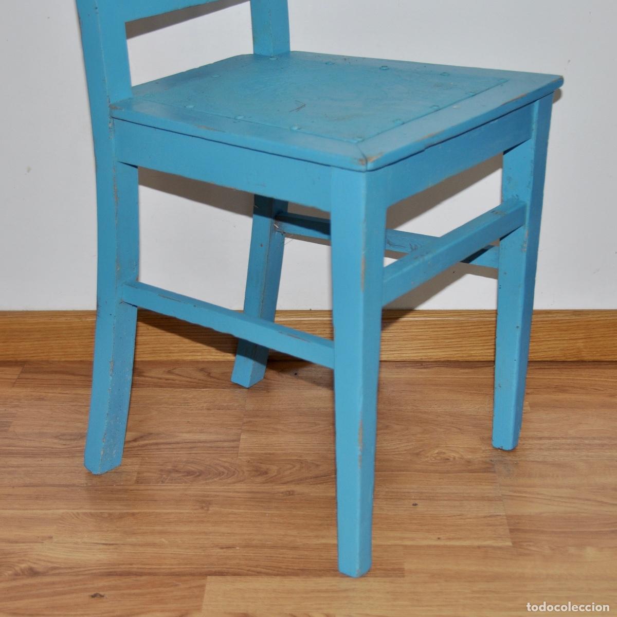 Antig&uuml;edades: Silla pintada de azul antigua - Foto 3
