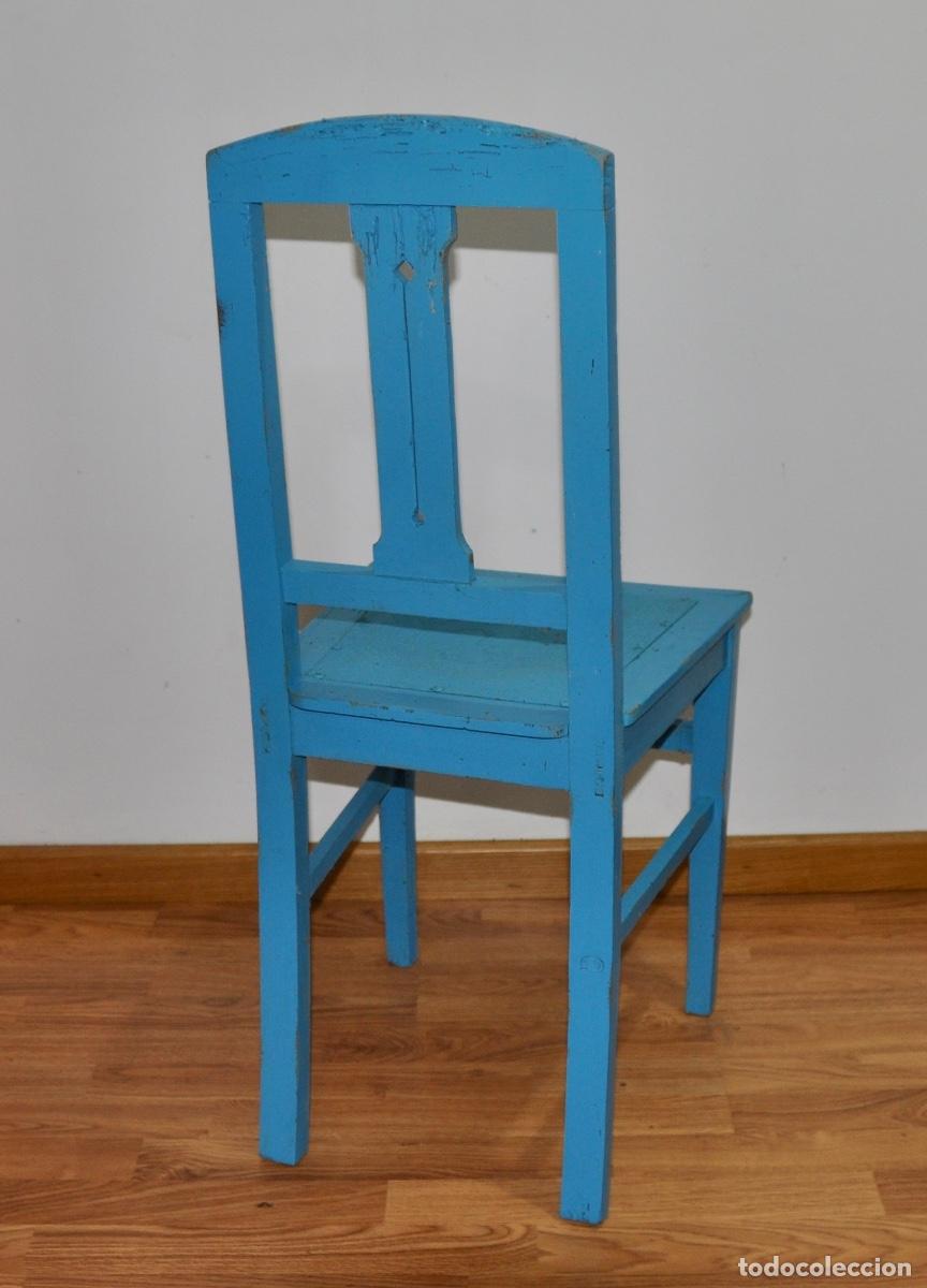 Antig&uuml;edades: Silla pintada de azul antigua - Foto 4