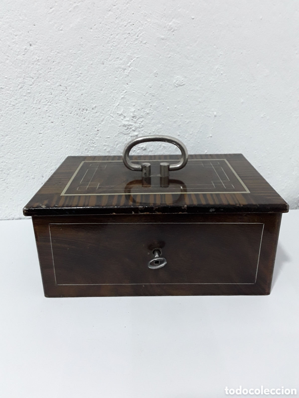 Antig&uuml;edades: Caja de caudales en hierro - Foto 10