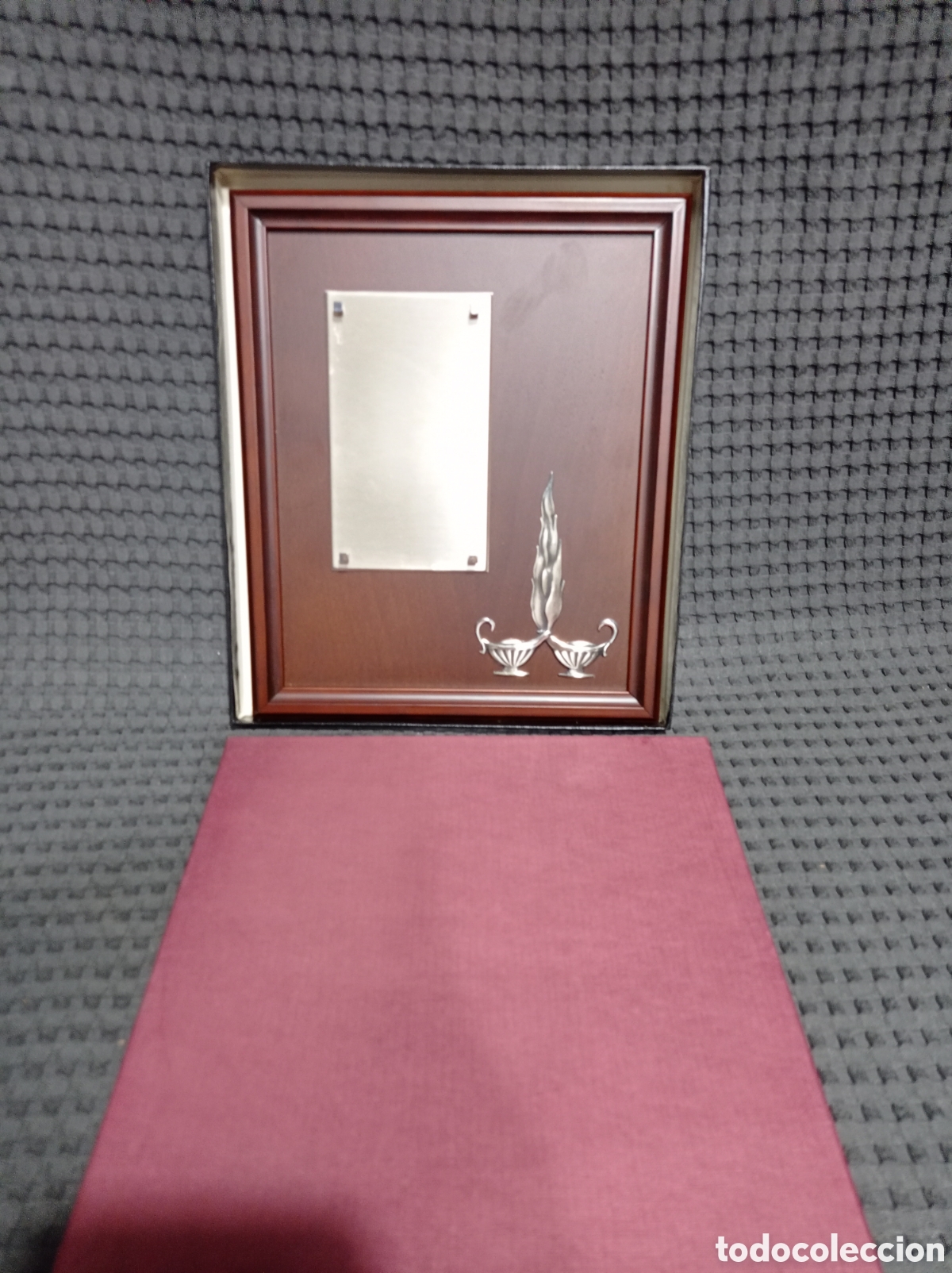 Antig&uuml;edades: Placa lisa inscripci&oacute;n trofeo - Foto 11