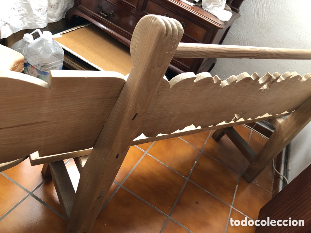 Antig&uuml;edades: Bonito y antiguo banco de madera tallada - Foto 11